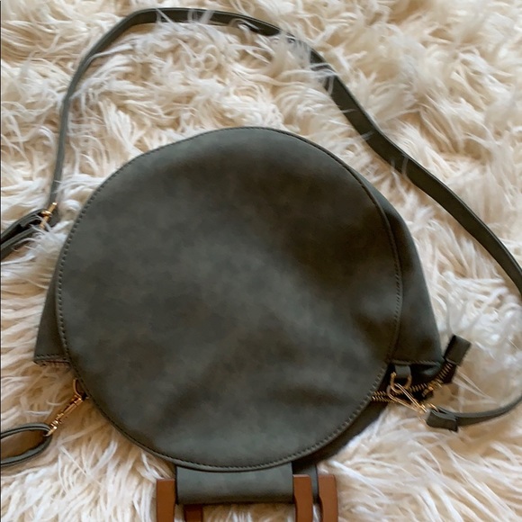 Purse - Picture 3 of 3